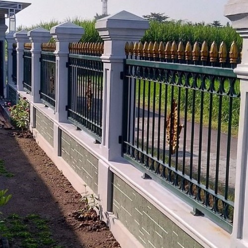 Fence guardrails